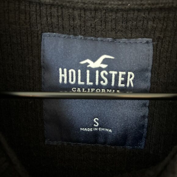 HOLLISTER Thermal Spell Out Shirt Mens Small Black Cursive Grunge Skater Y2K - Picture 4 of 13